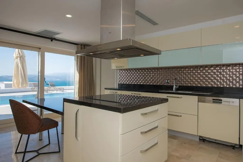Beach Front Super Villa Boss 1 بودروم